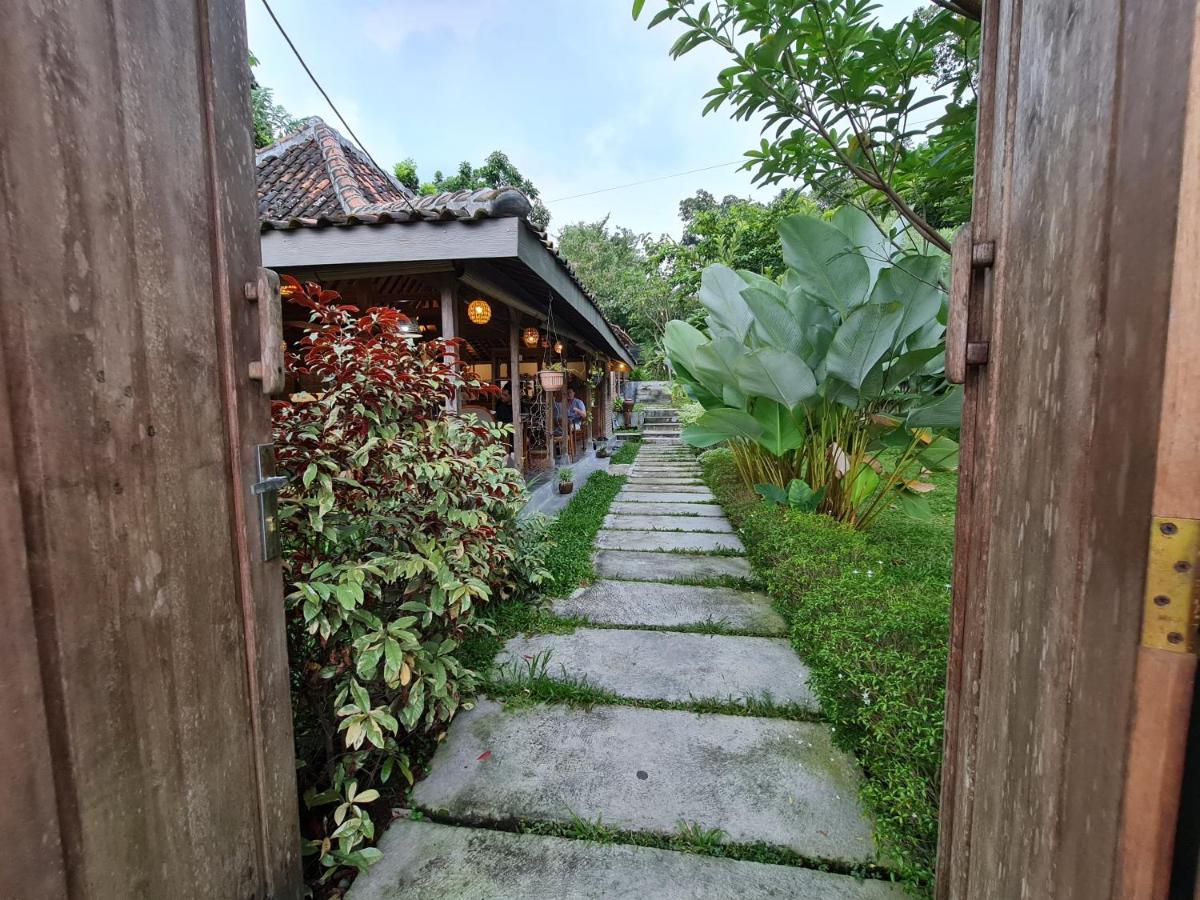 Villa Kayu Джокьякарта Экстерьер фото